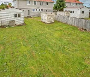 3-bedroom property, perfectly located! - Photo 2