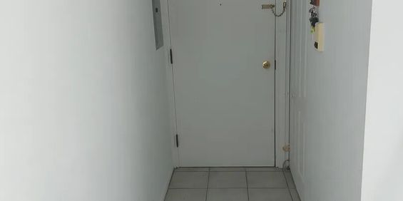 6 Rue Victoria (Hull) Bel Appartement De Deux Chambres - Photo 3