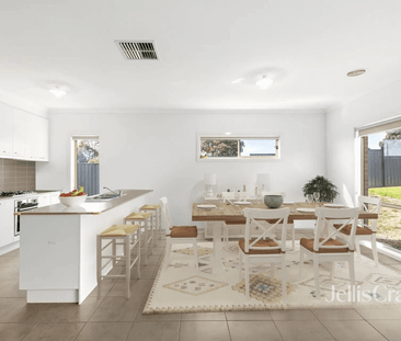 Modern Four-Bedroom Living with Space to Entertain - Photo 1