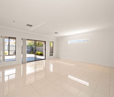 22b Hancock Avenue, Campbelltown SA 5074 - House For Rent | Domain - Photo 1