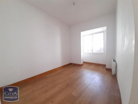 Location Appartement 4 pièces 94m² BOURGES 18000 - Photo 4