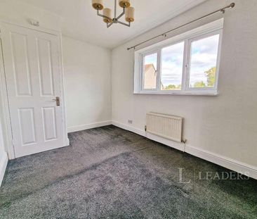 Horton Heath, SO50 - Photo 1