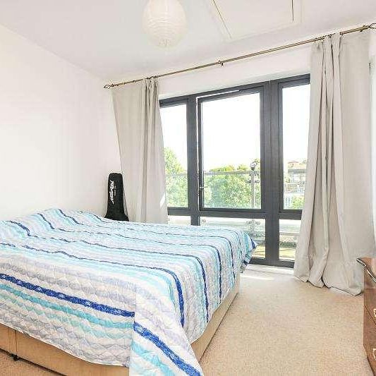 Lee High Road, Lewisham, SE13 - Photo 1