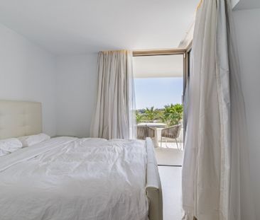 2 Bedroom Apartment For Rent in Los Arqueros, Málaga - Photo 2