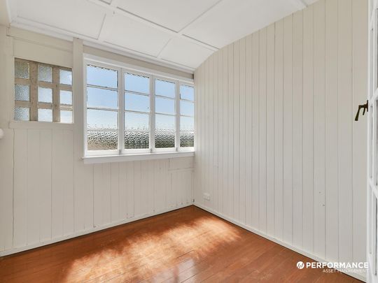 91 Frasers Road, Mitchelton QLD 4053 - House For Rent | Domain - Photo 1