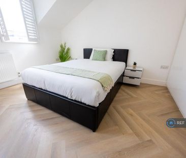 1 bedroom in a house share to rent - Photo 5