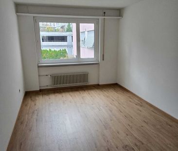 Rent a 3 ½ rooms apartment in Aarau - Photo 2