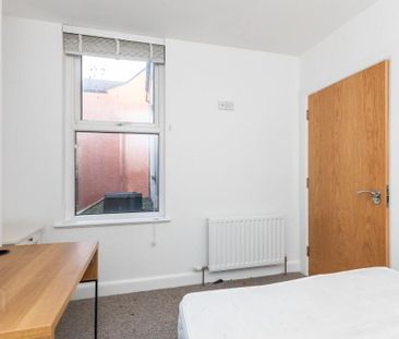 Apt 2, 89 Malone Avenue, Belfast, BT9 6EQ - Photo 6