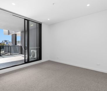 As New Luxury Apartment - Photo 3