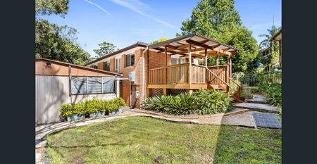 Bright and well maintained - Photo 3