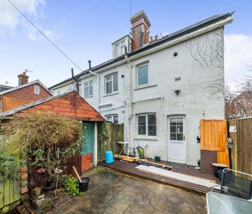 2 bedroom end of terrace house to rent - Photo 6