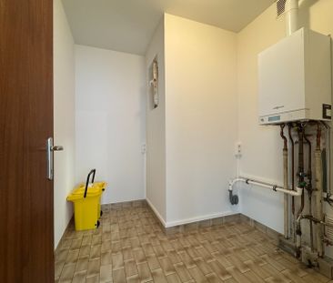 Gerenoveerd 3-slaapkamer appartement met garagebox in centrum Turnhout - Photo 2