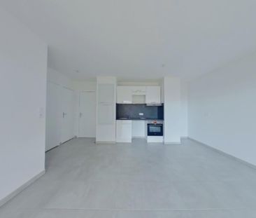 Location Appartement 2 pièces 41m² TOURS 37100 - Photo 2