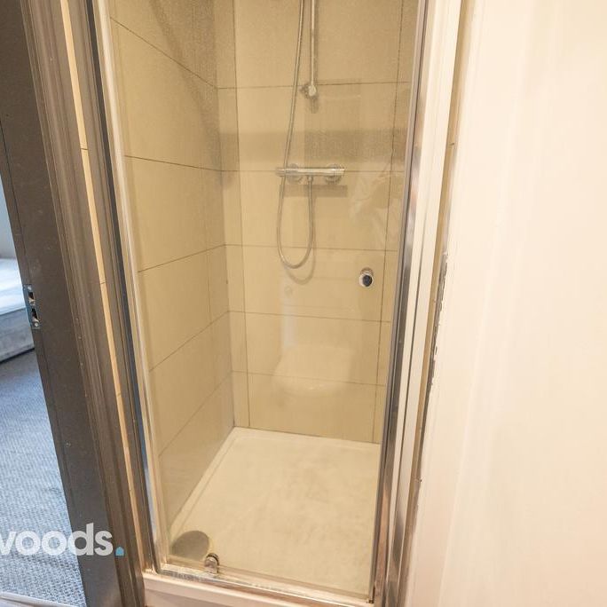 1 bedroom house of multiple occupation to rent - Photo 1