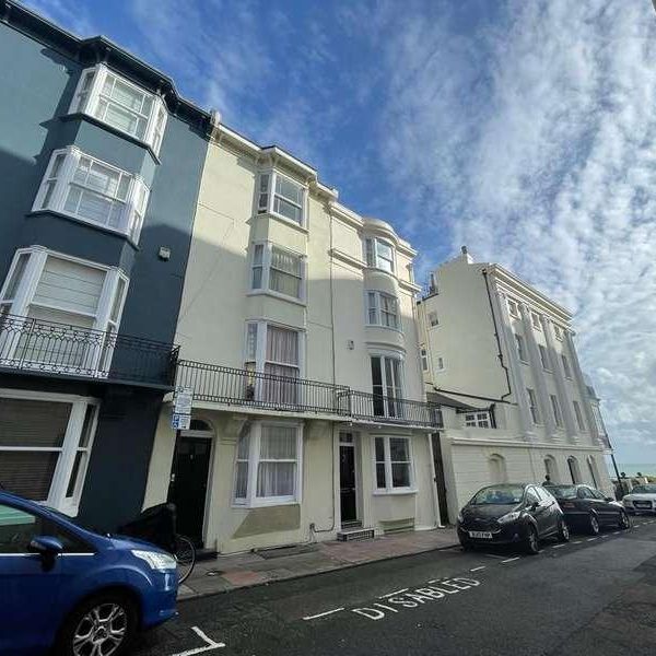 Burlington Street, Brighton, BN2 - Photo 1