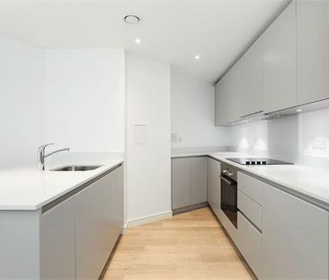 Studio to rent - Photo 6