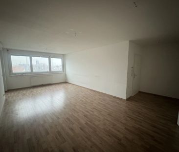 4 Zimmer Wohnung mit Balkon und Loggia unbefristeter Mietvertrag - Photo 4