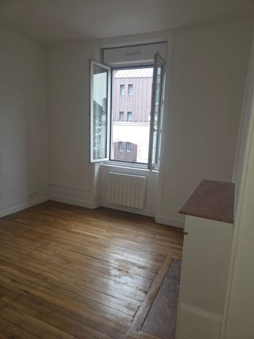 Beau T2 rénové avec goût – LIMOGES - Photo 5