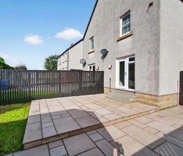 2 bedroom semi-detached house to rent - Photo 4