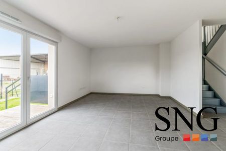 VILLA T4 DUPLEX AVEC TERRASSE ET PARKING - Photo 2