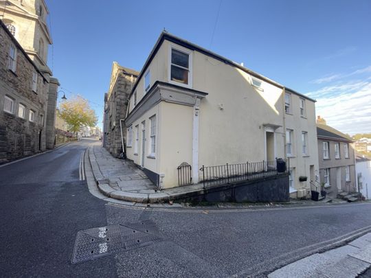 St Gluvias Street - Penryn - Photo 1