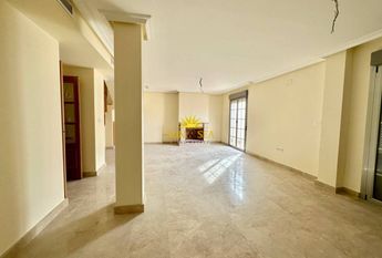 NEW 4 BEDROOM PENTHOUSE WITH SUNROOF FOR RENT IN TORREVIEJA - ALICANTE