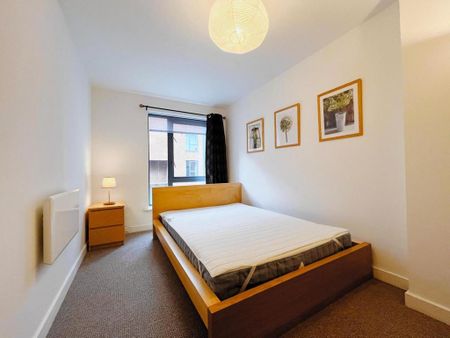 2 bedroom flat to rent - Photo 5