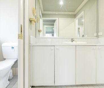 Family Home With Pool In Convenient Location! - Photo 5