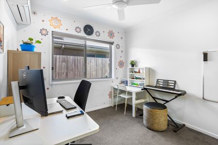 63 Cavendish Street, Strathpine QLD 4500 - House For Rent - $750 | Domain - Photo 5