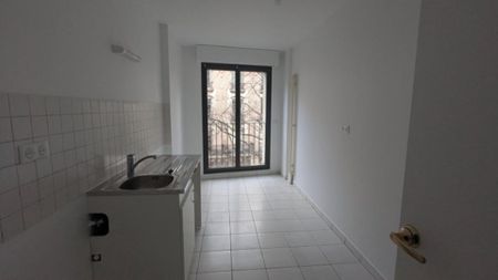 location Appartement F3 DE 71.18m² À BOULOGNE - Photo 3