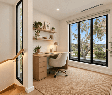 Spacious, Modern Living in a Convenient Moorabbin Location - Photo 6