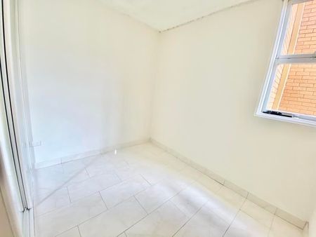 Spacious 3 Bedroom Units for Lease - Photo 5