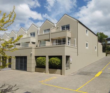 83 Salamanca Square - Photo 2