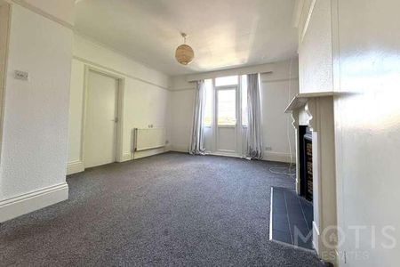 Cheriton Road, Folkestone, CT19 - Photo 5