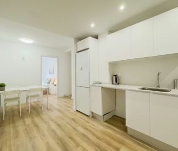 Avinguda Meridiana, Barcelona, Catalonia 08027 - Photo 3