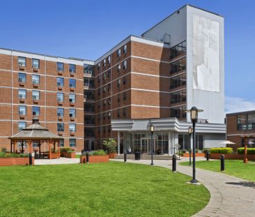 798 Richmond Street West - Photo 6