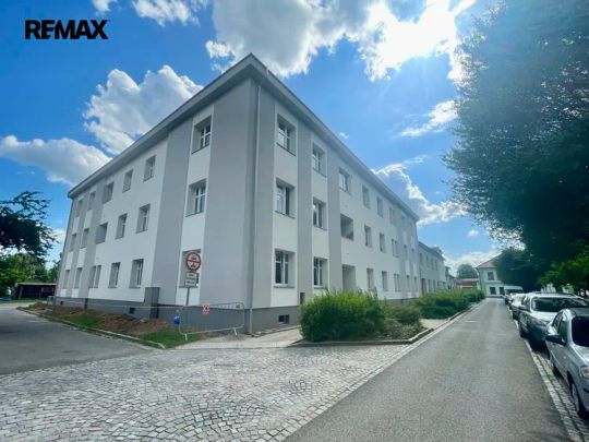 Pronájem bytu 2+kk, celková plocha 66 m - Photo 1