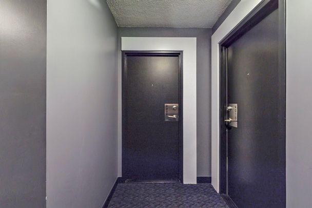 For Lease - 11 Brunel Court Unit# 4009, Toronto, Ontario - Photo 1