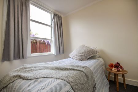 Four Bedroom Home - Photo 5