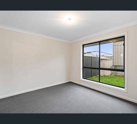 3/267 Denton Park Dr, Aberglasslyn, NSW 2320 - Photo 5