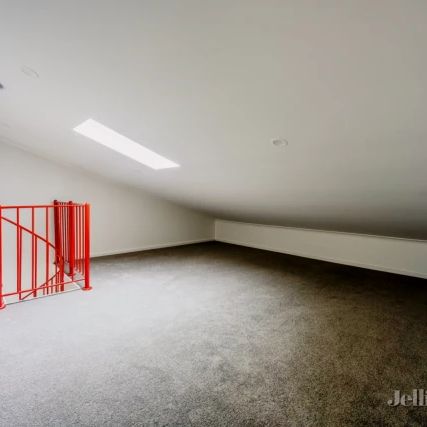 8/15 St Bernards Road, Alphington, Melbourne - Photo 1