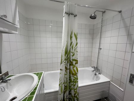 2 Bed Maisonette, Wrottesley Rd, NW10 - Photo 5