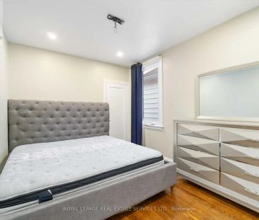 136 IVON AVENUE - Photo 5