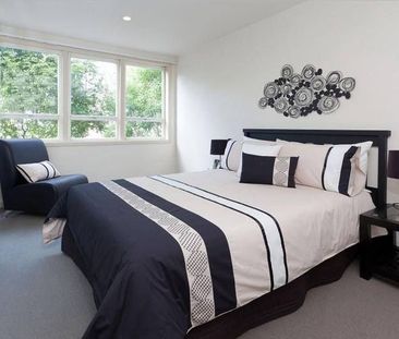 2-Bedroom Unit in Remuera – Excellent School Zones - Photo 5