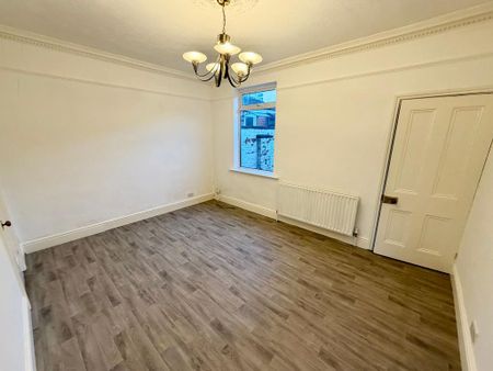 2 bedroom terraced house to rent - Photo 3