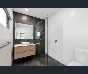 4B Mooreland Place, Kewarra Beach, Qld 4879 - Photo 3