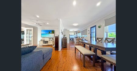 Inground pool perfect for summer! - Photo 3