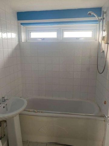 College Road, Ashington, NE63 - Photo 3