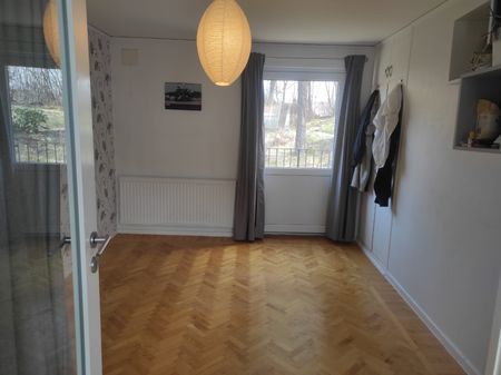 Helgdagsgatan, Göteborg - Photo 2