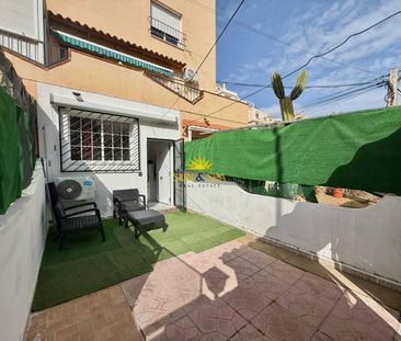 STUDIO FOR RENT IN TORREVIEJA - ALICANTE - Photo 6